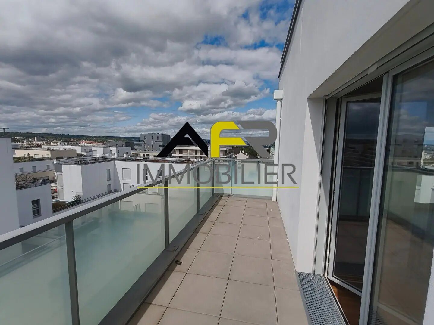 Appartement à louer, 105m², Rueil-Malmaison