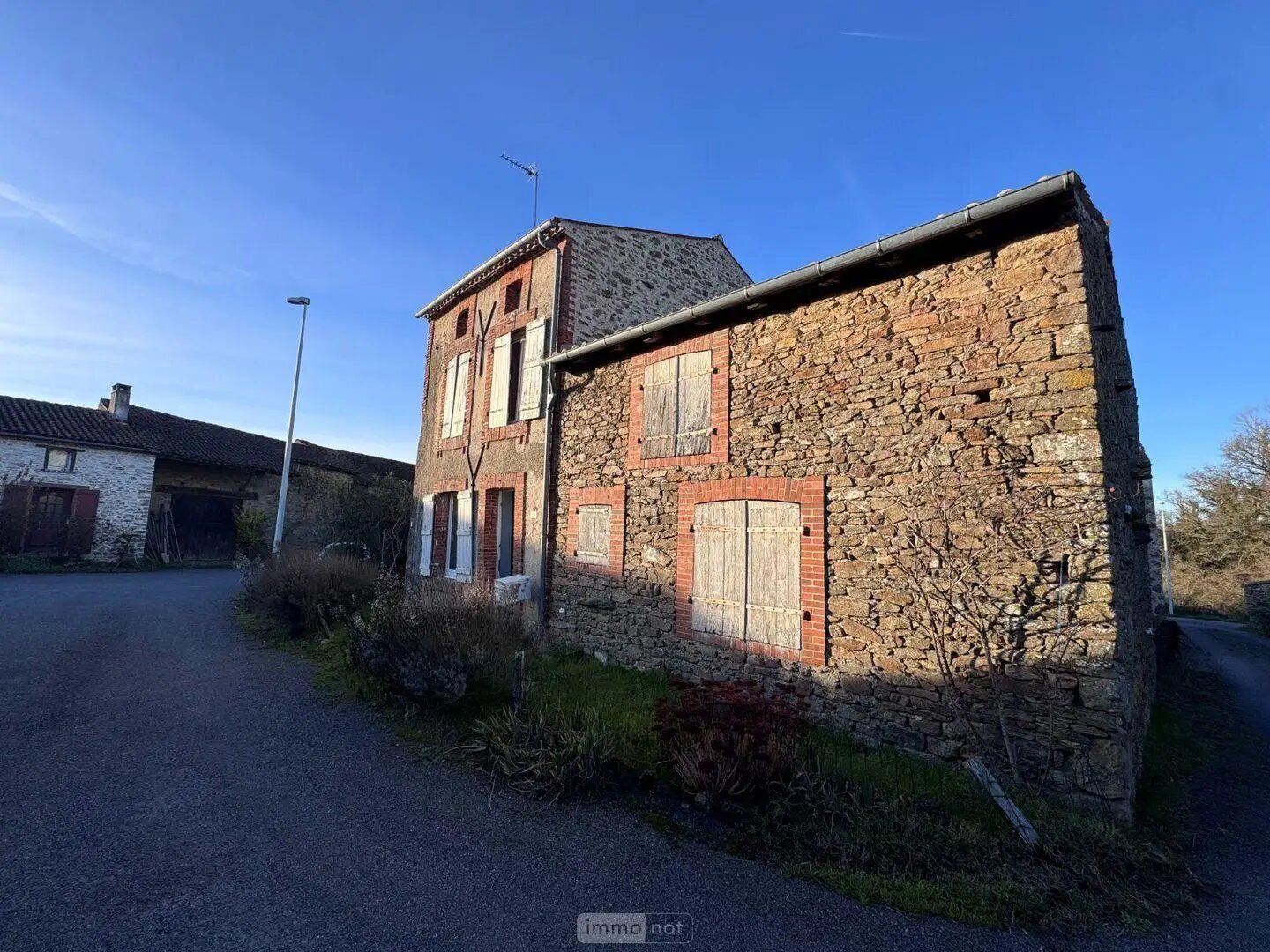 Maison à vendre, 37m², Saint-Sornin-la-Marche