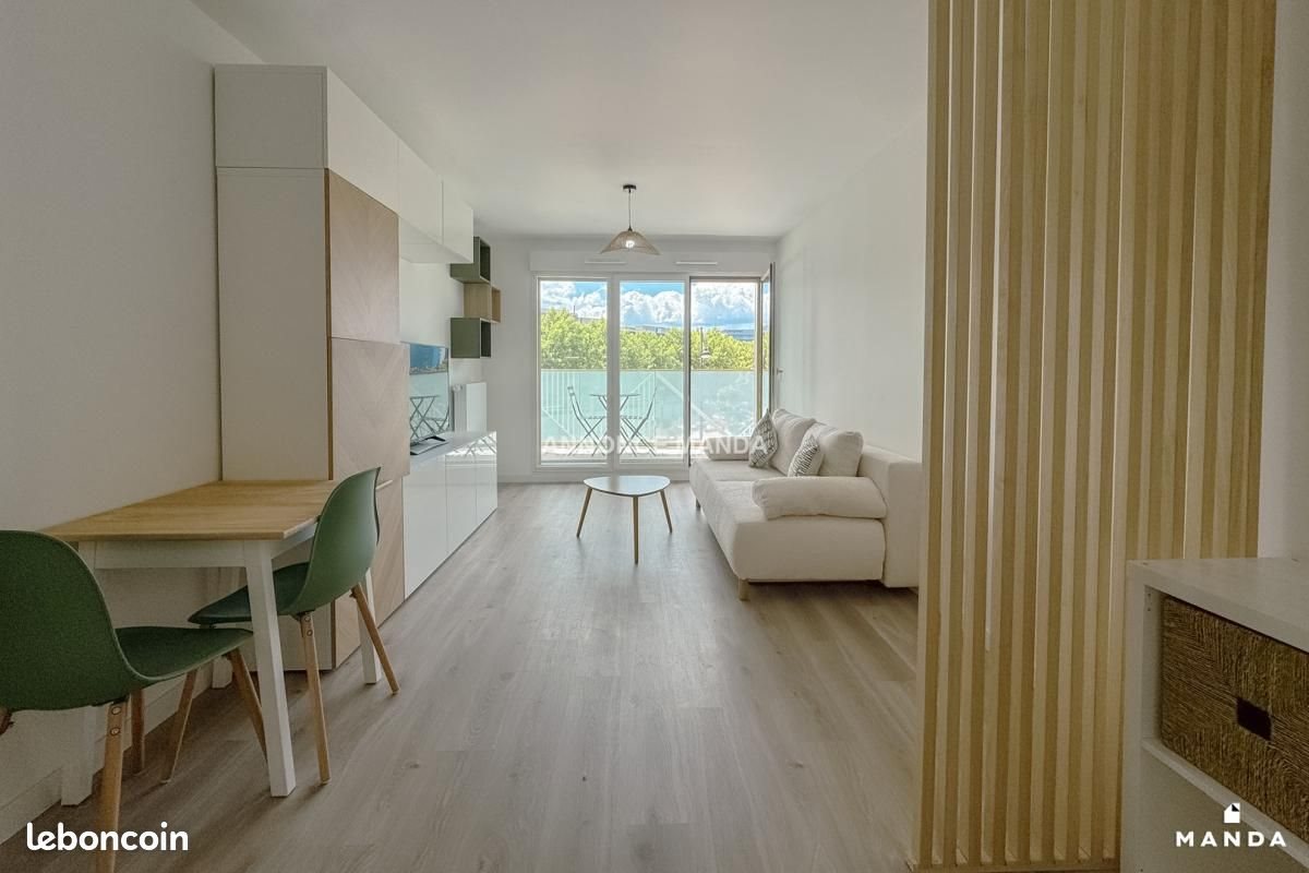 Appartement à louer, 27m², Rueil-Malmaison