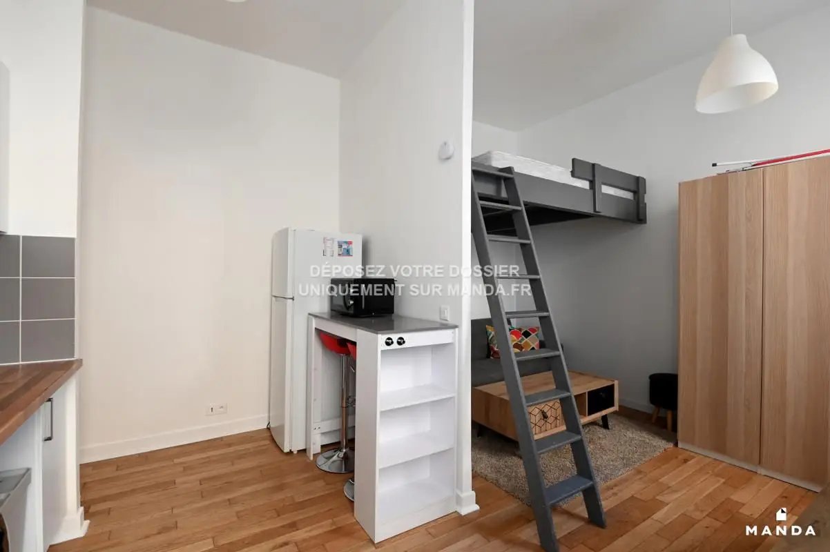 Appartement à louer, 24m², Issy-les-Moulineaux