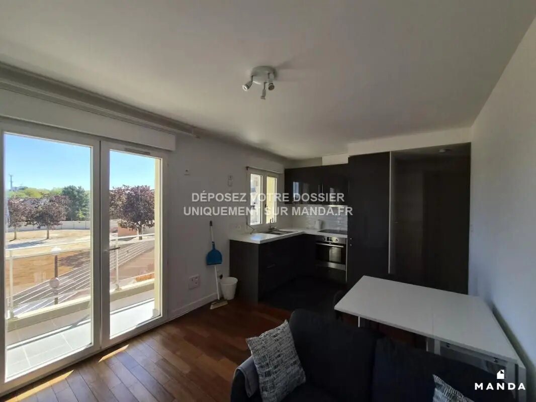 Appartement à louer, 34m², Evry