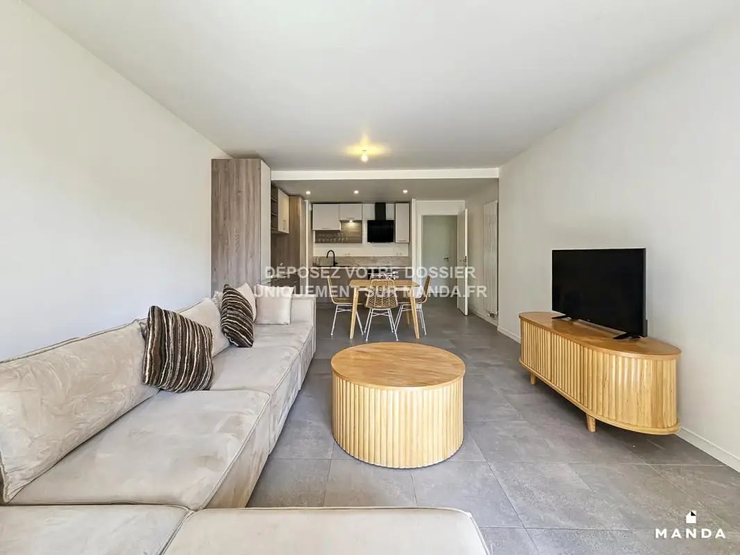 Appartement à louer, 68m², Nanterre
