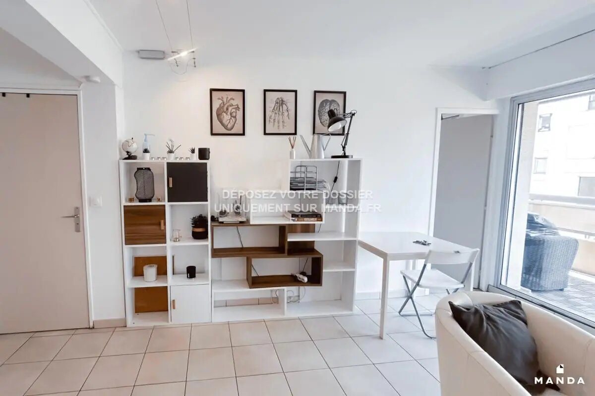 Appartement à louer, 37m², Marseille 5ème