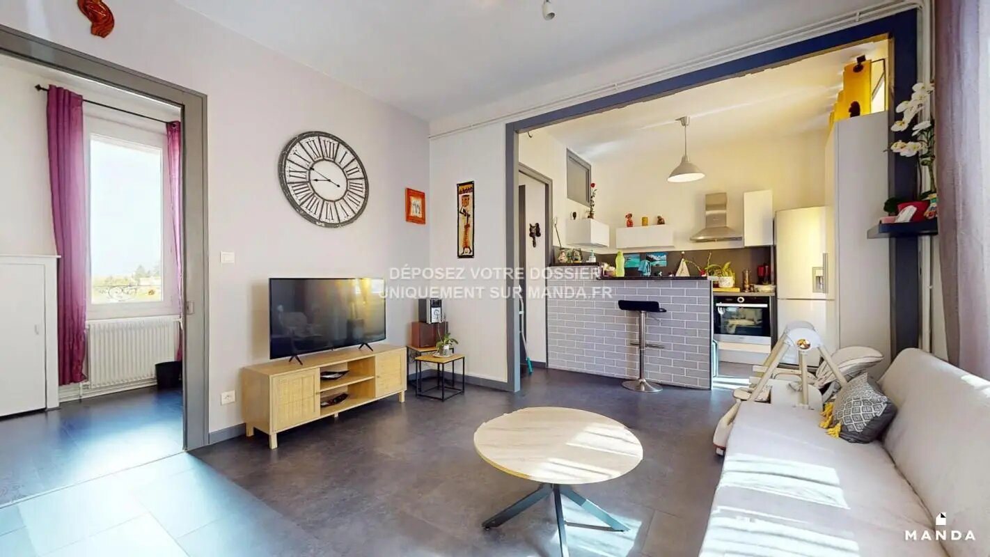 Appartement à louer, 49m², Saint-Étienne