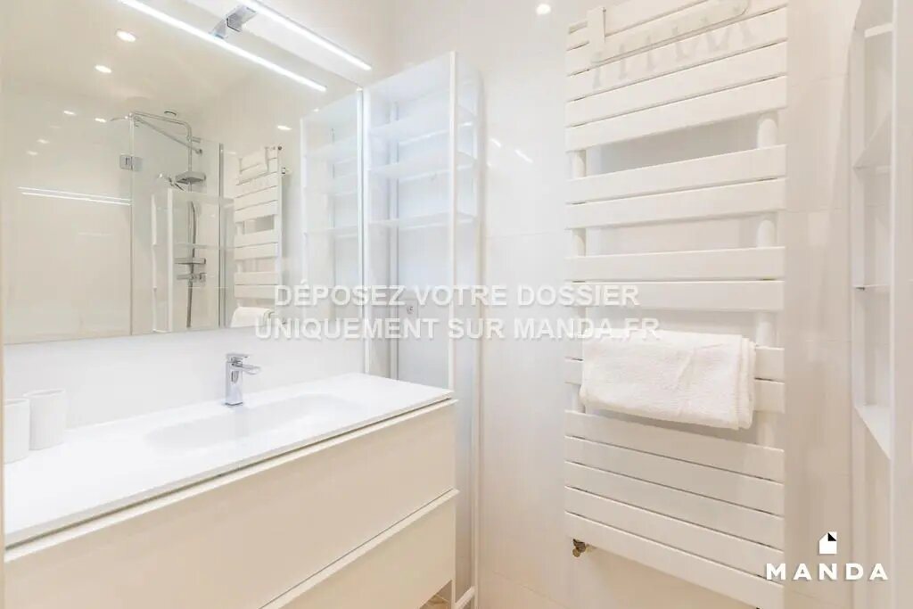 Appartement à louer, 69m², Paris 16ème