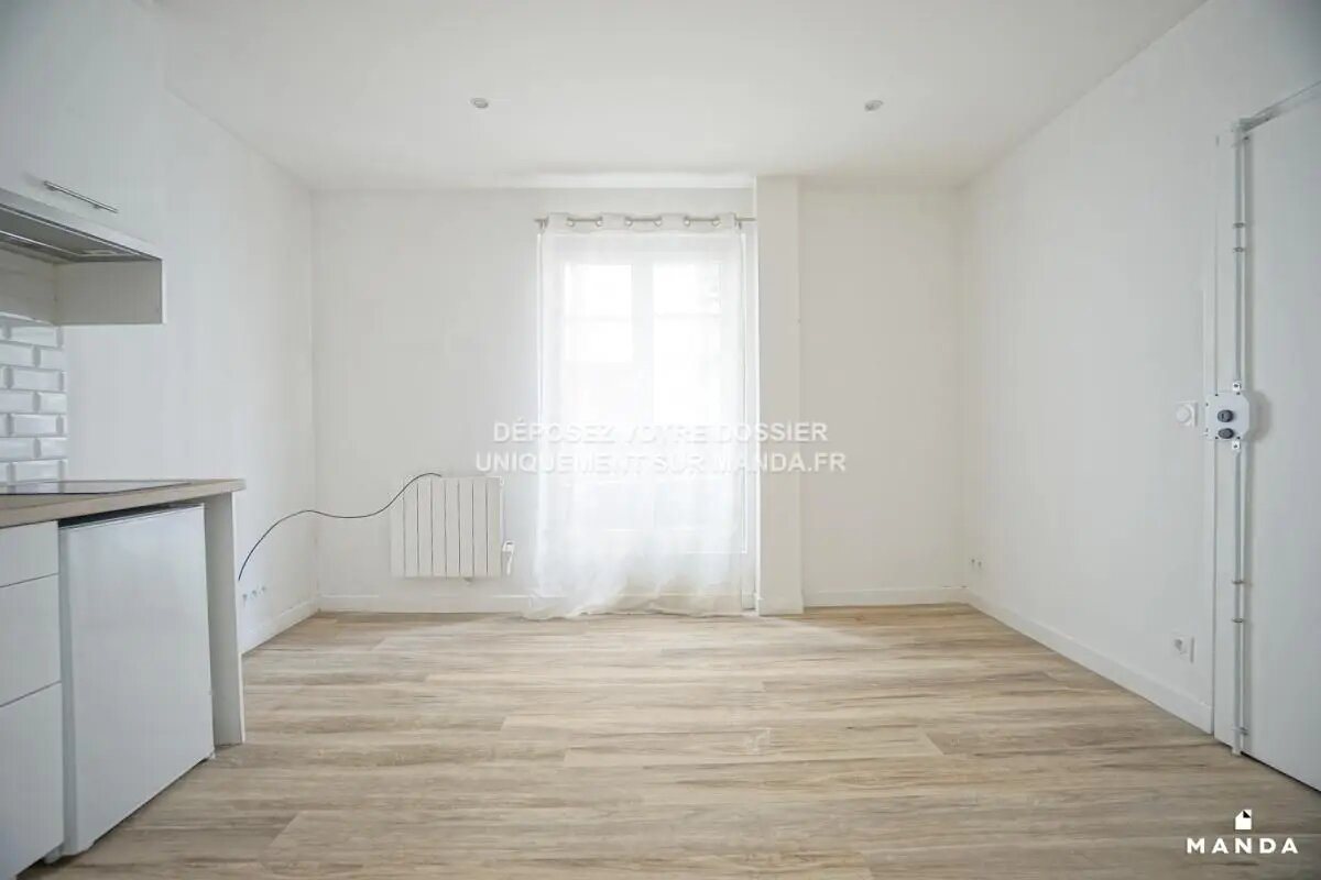 Appartement à louer, 18m², Paris 14ème