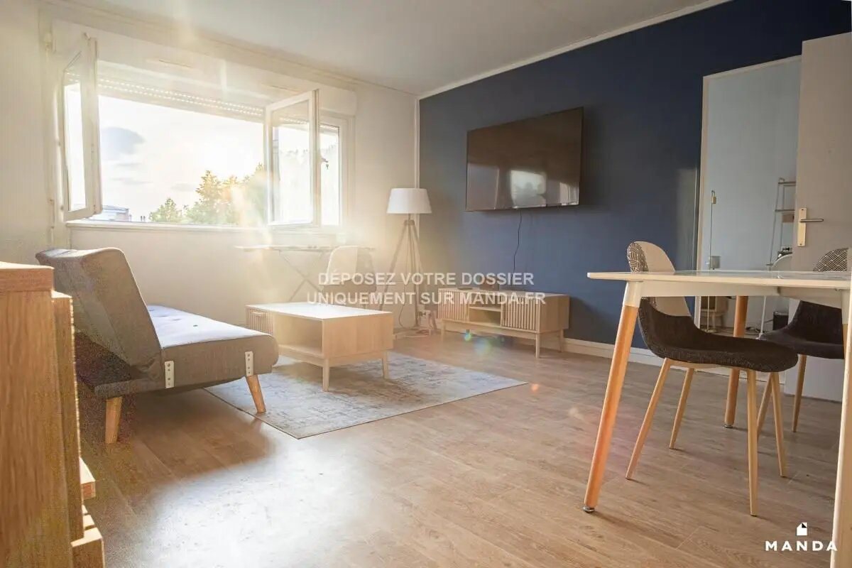 Appartement à louer, 65m², Reims