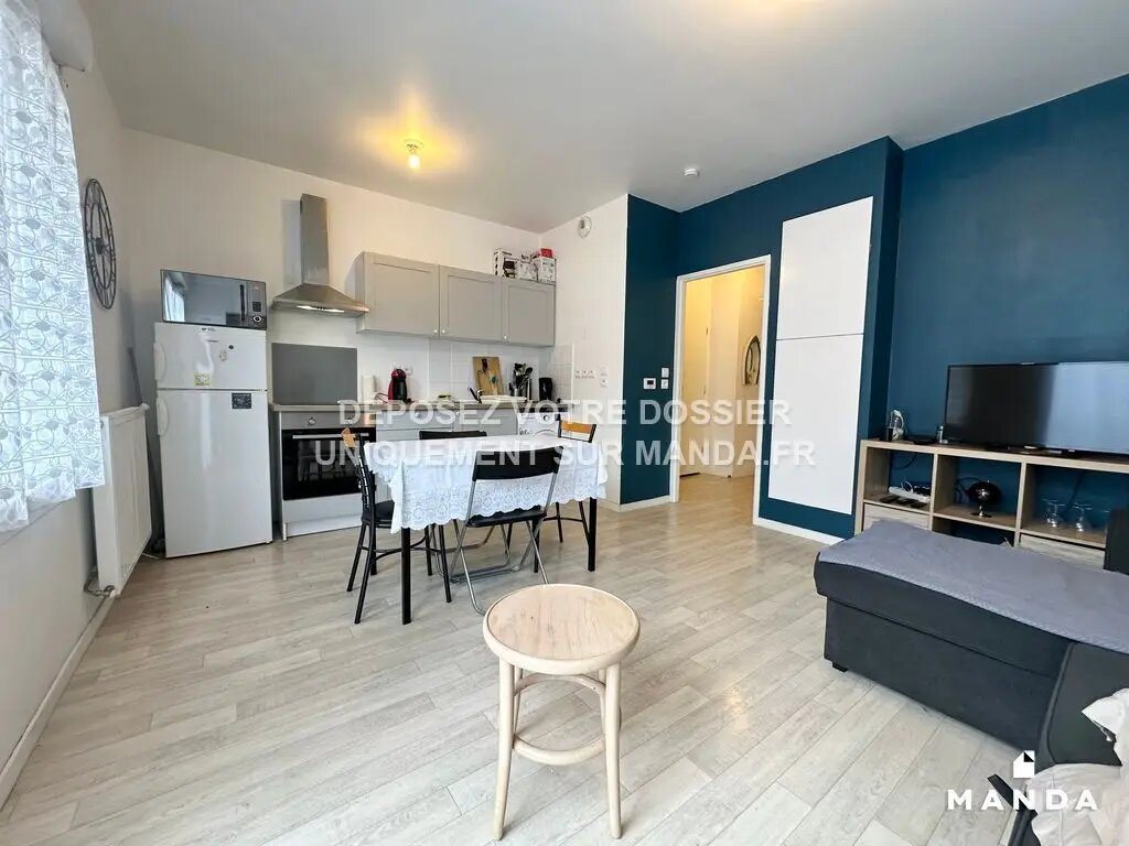 Appartement à louer, 28m², Trappes