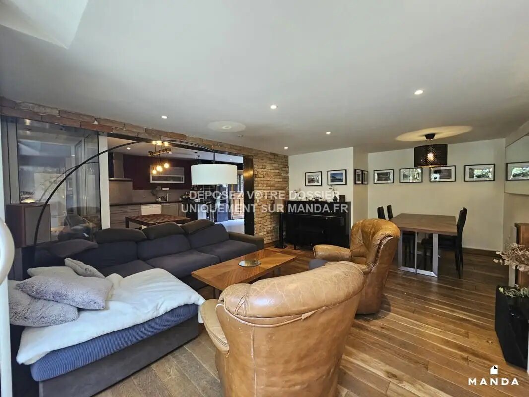 Appartement à louer, 134m², Romainville