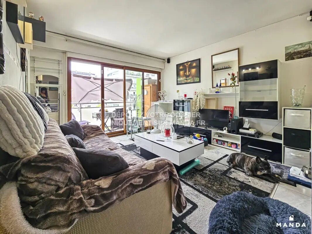 Appartement à louer, 29m², Courbevoie