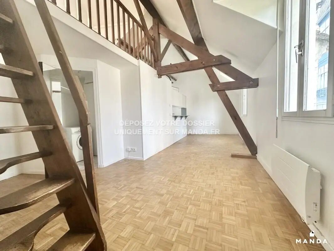 Appartement à louer, 72m², Fontainebleau