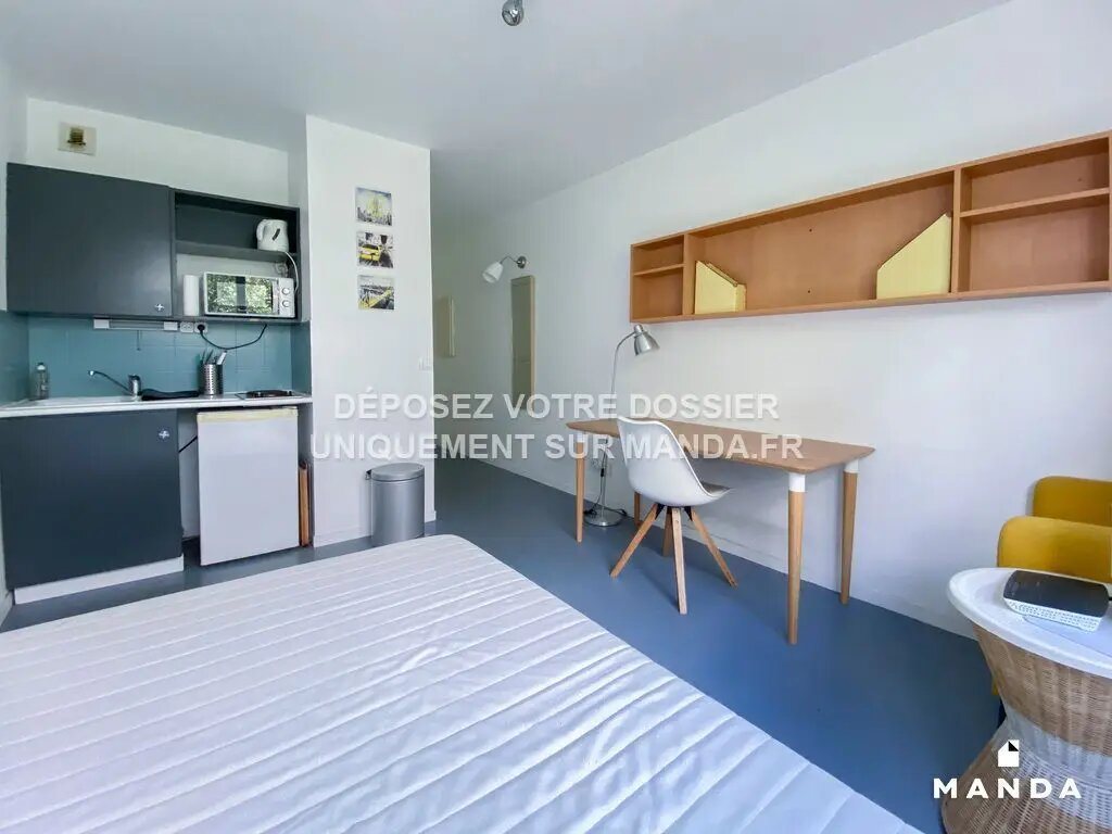 Appartement à louer, 18m², Courbevoie