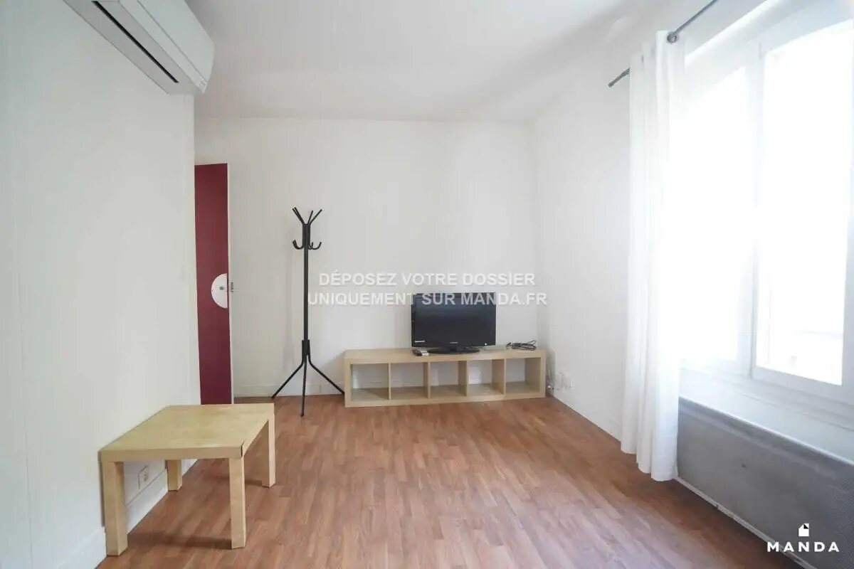 Appartement à louer, 24m², Courbevoie