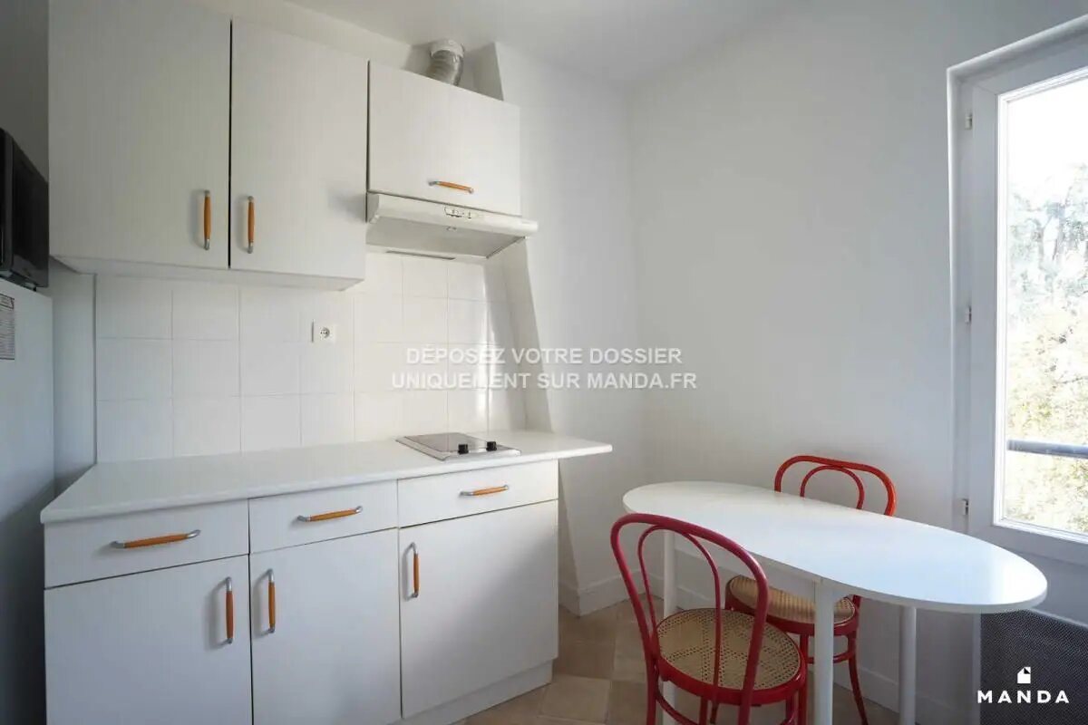 Appartement à louer, 24m², Courbevoie