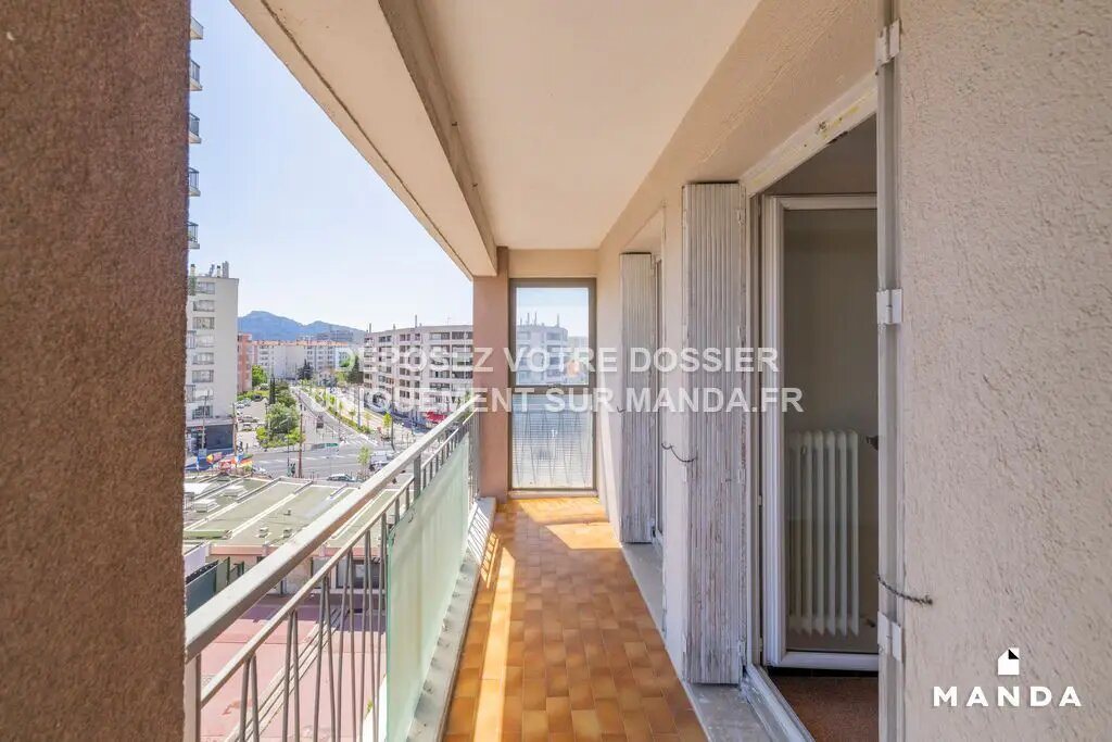 Appartement à louer, 63m², Marseille 9ème