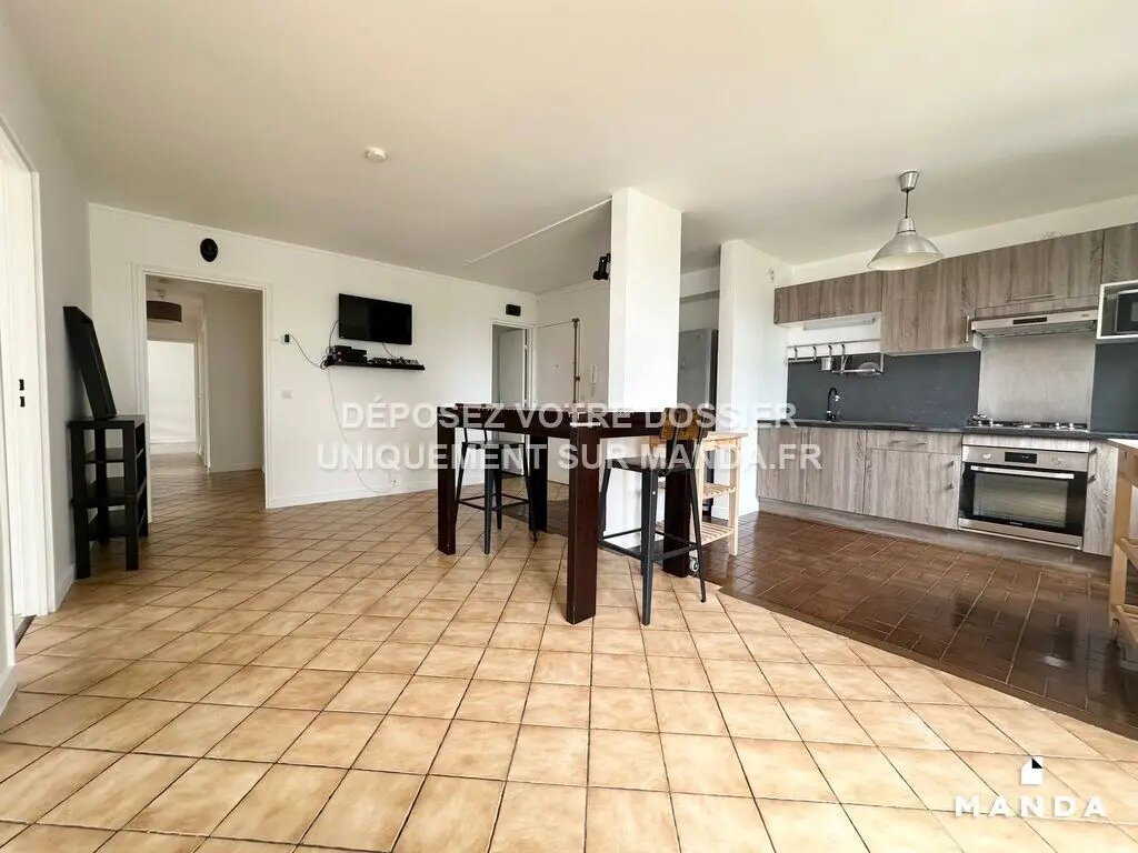 Appartement à louer, 105m², Grigny