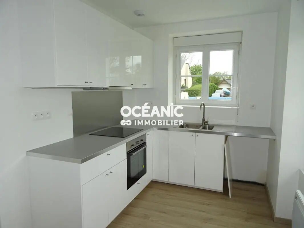 Maison à louer, 87m², Plougonvelin