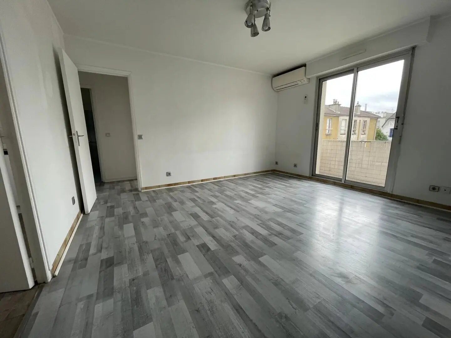 Appartement à louer, 48m², Les Pavillons-sous-Bois