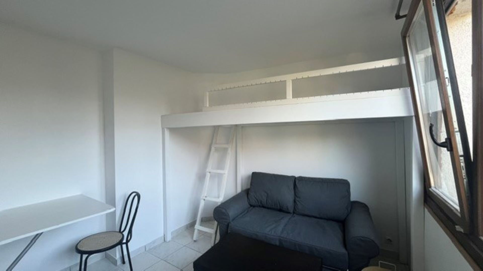 Appartement à louer, 21m², Cergy