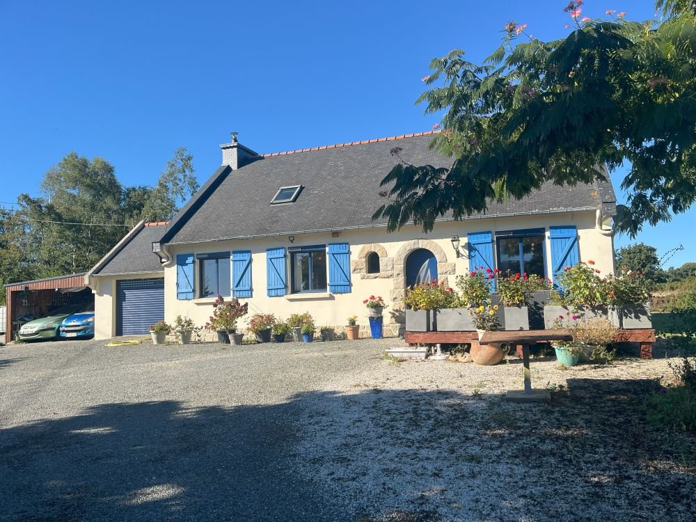 Maison à vendre, 124m², Kerien