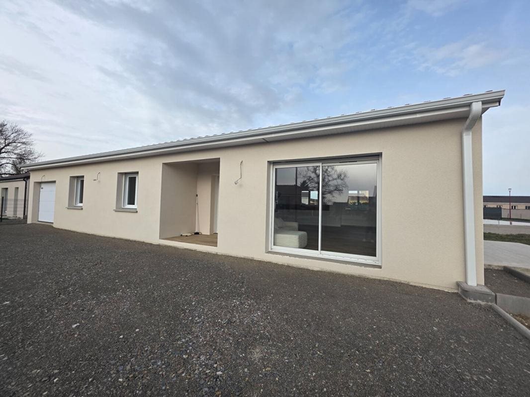 Maison à vendre, 101m², Broût-Vernet