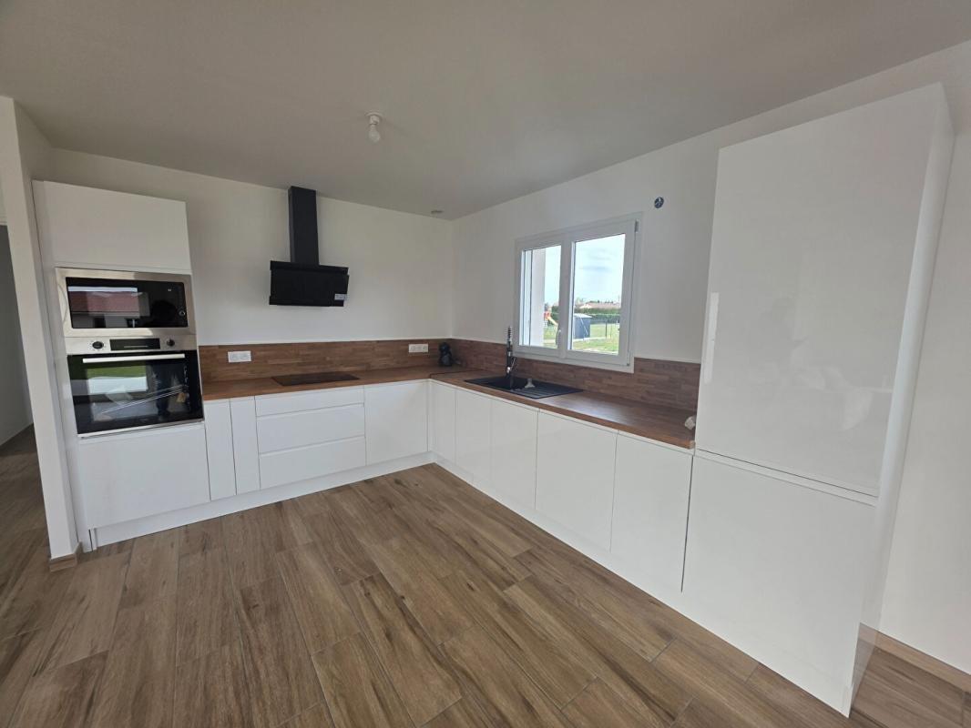Maison à vendre, 101m², Broût-Vernet