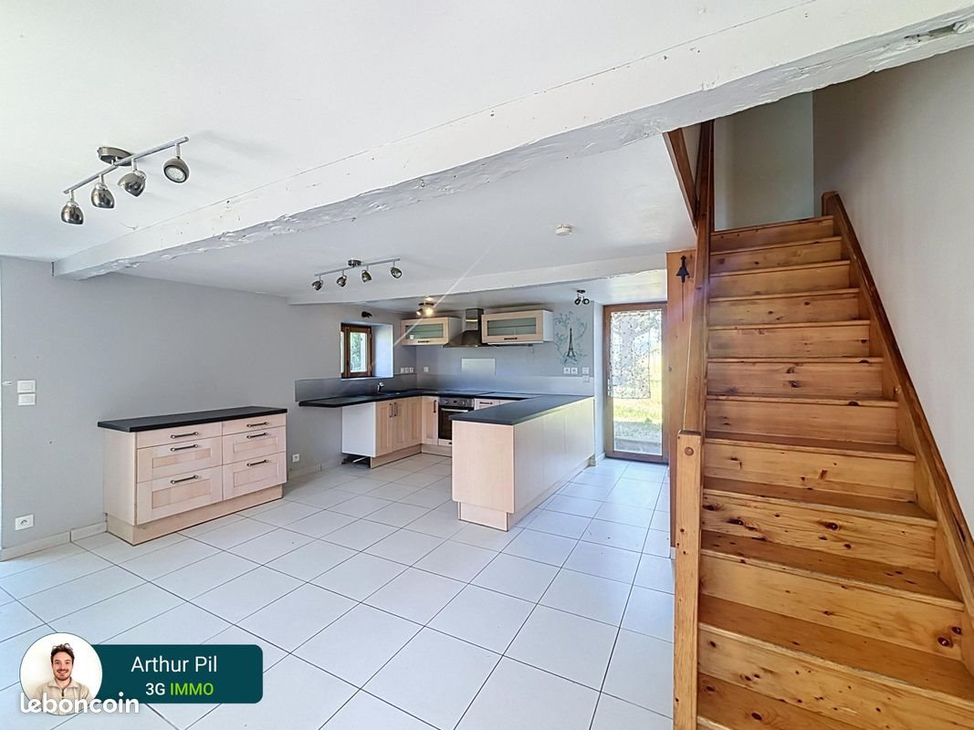 Maison à vendre, 127m², Brézins
