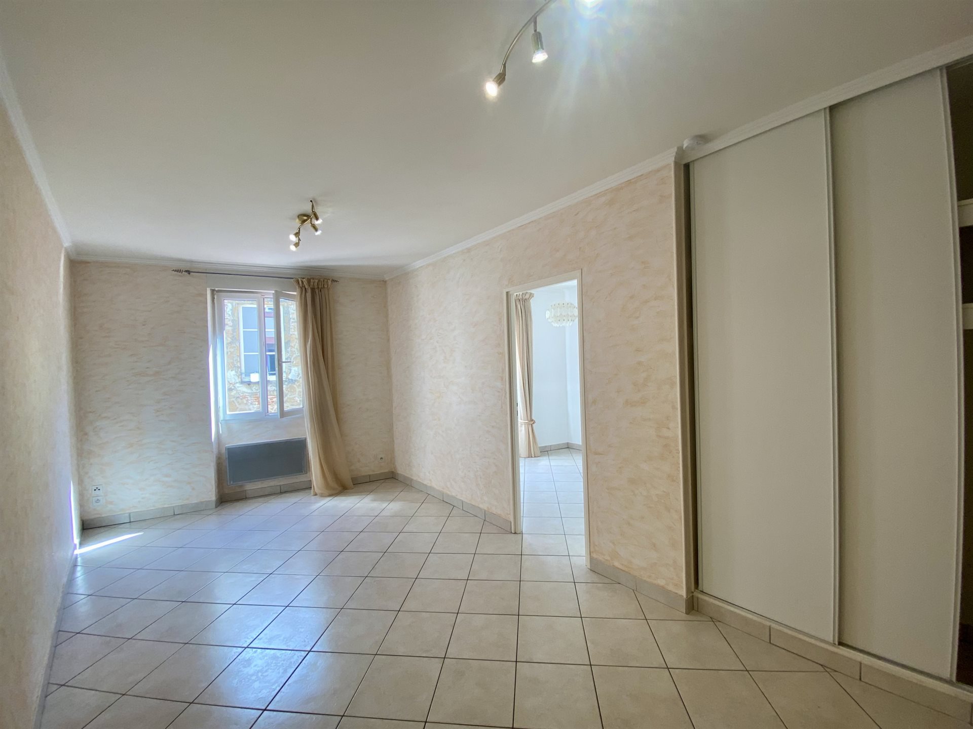Appartement à louer, 34m², Villeneuve-sur-Lot