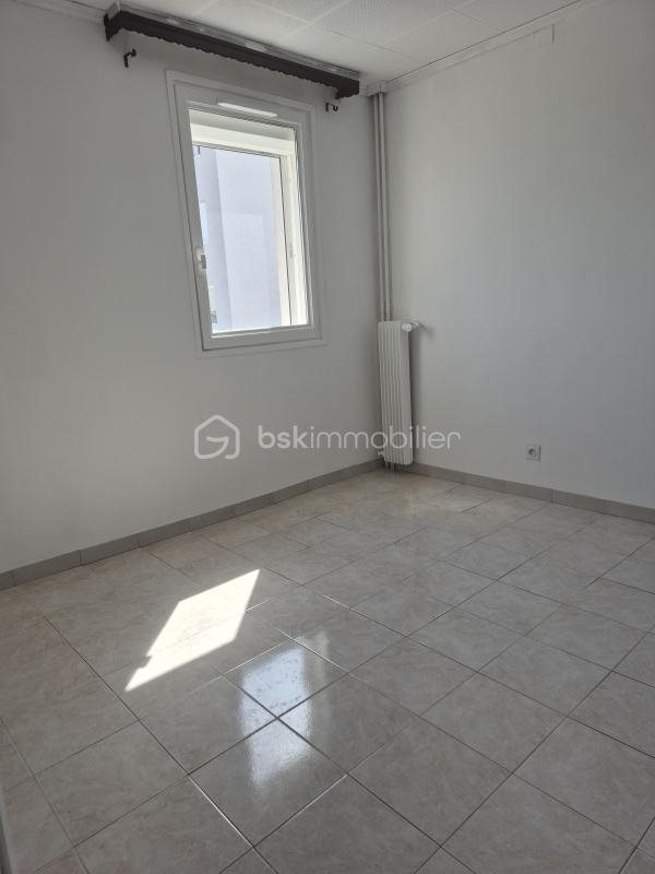 Appartement à vendre, 68m², Nîmes