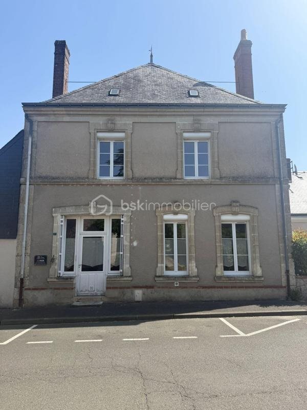 Maison à vendre, 176m², Neuillé-Pont-Pierre