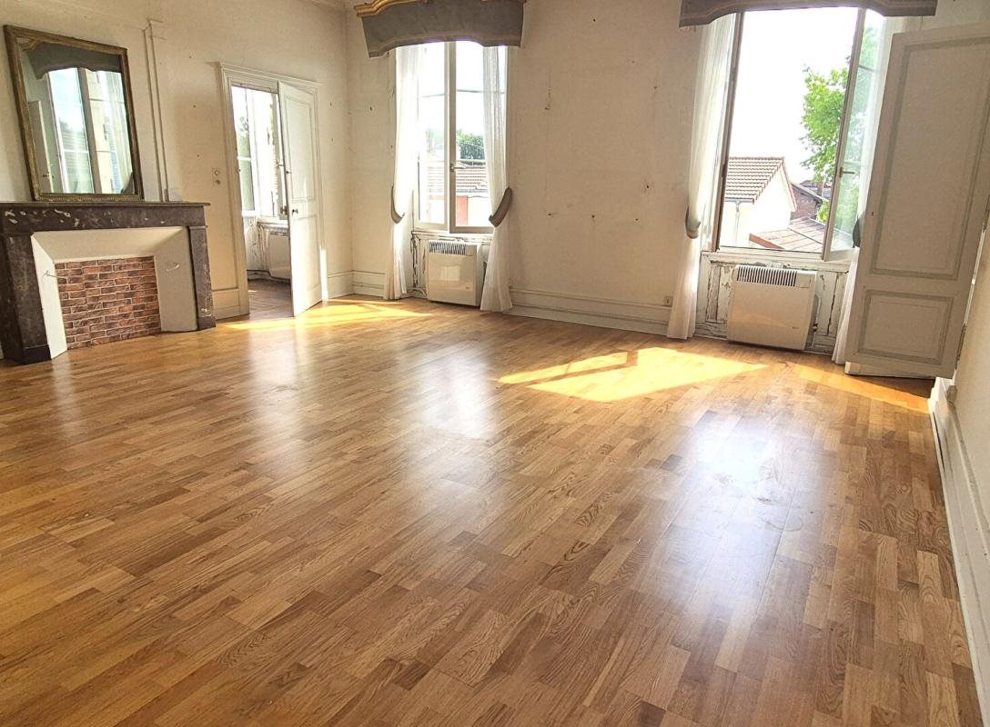 Maison à vendre, 396m², Eclaron-Braucourt-Sainte-Livière