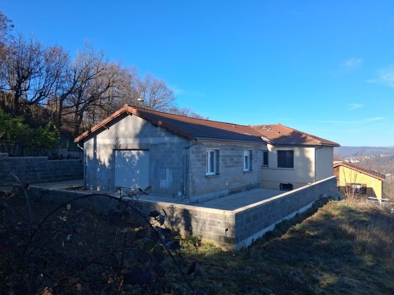 Maison à vendre, 182m², Le Chambon-Feugerolles
