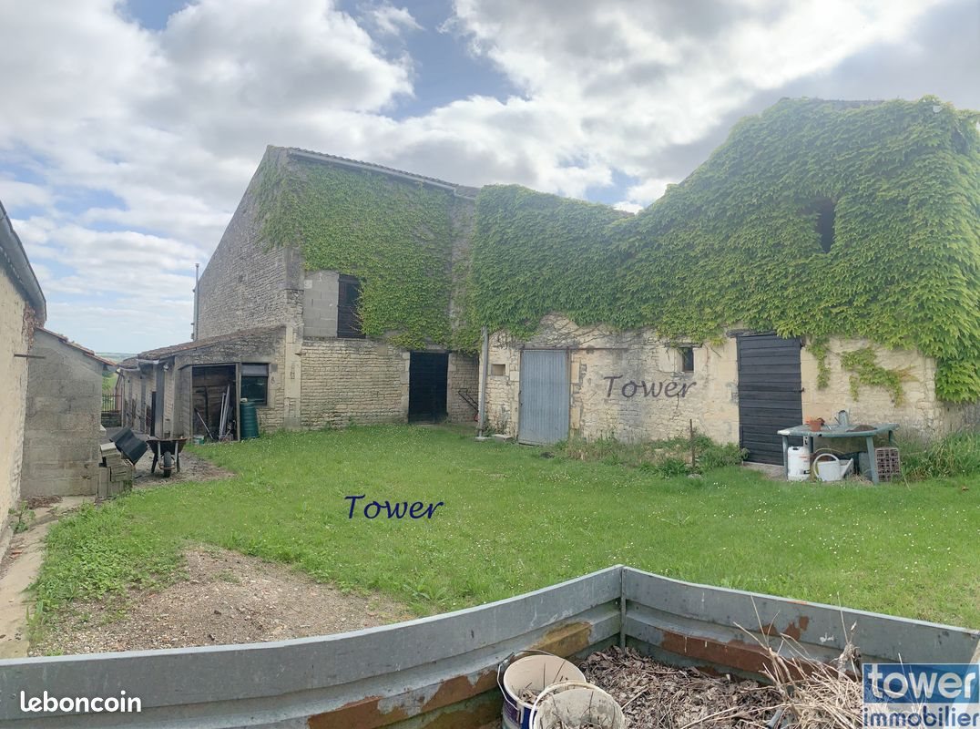 Maison à vendre, 205m², Fontaine-Chalendray