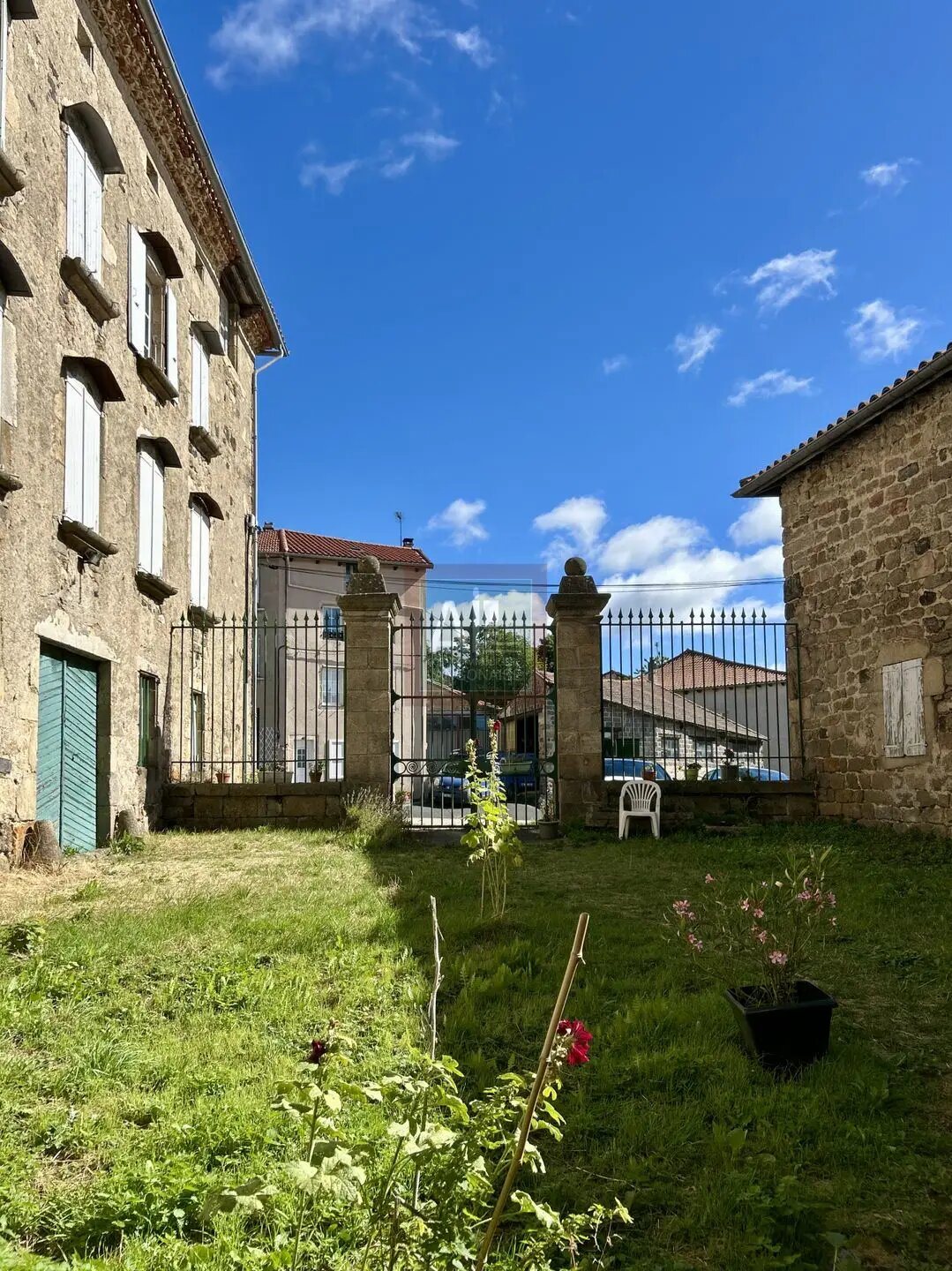 Maison à vendre, 310m², Pradelles