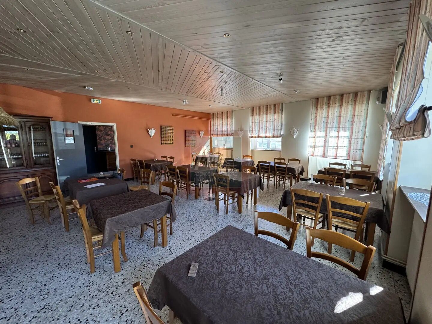 Maison à vendre, 400m², Saint-Haon