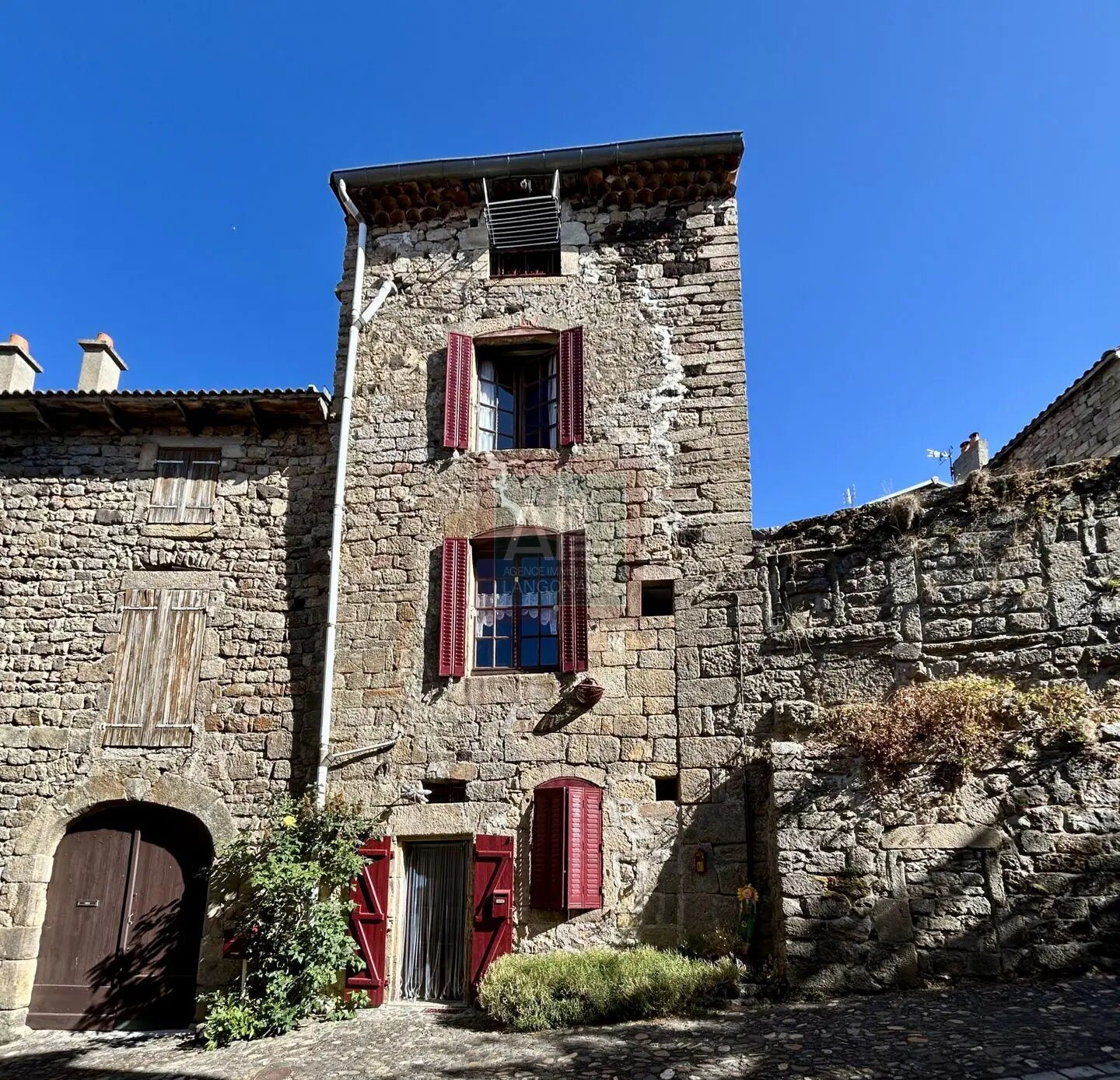 Maison à vendre, 79m², Pradelles