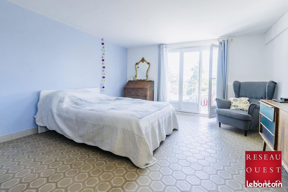Maison à vendre, 180m², Saint-Genis-les-Ollières