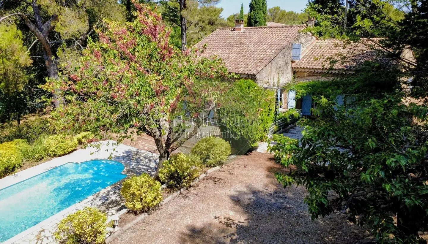 Maison à vendre, 140m², Belcodène