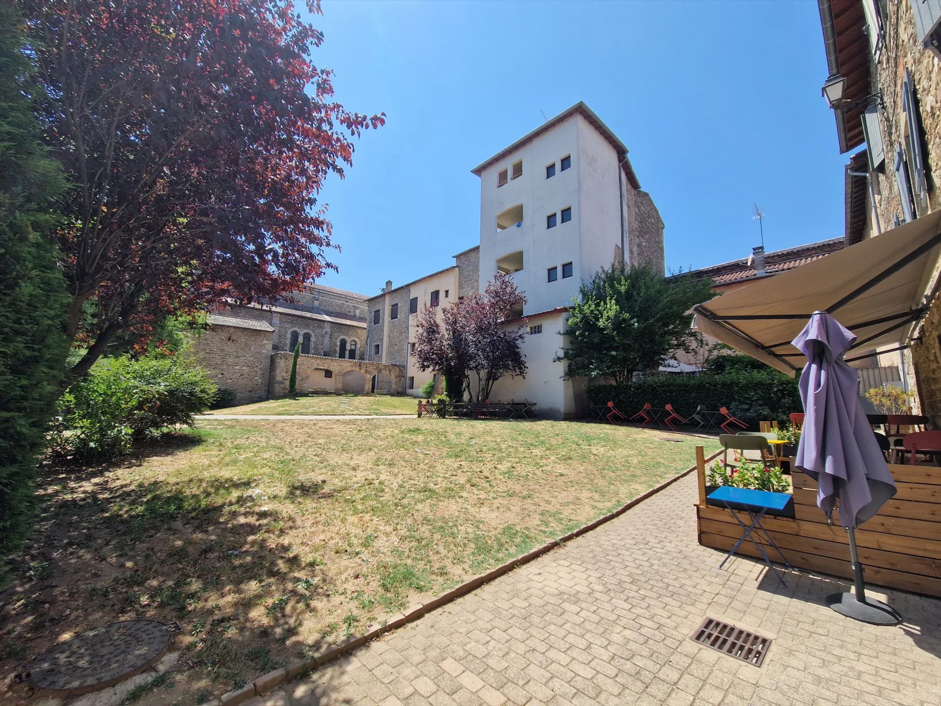 Maison à louer, 62m², Orliénas