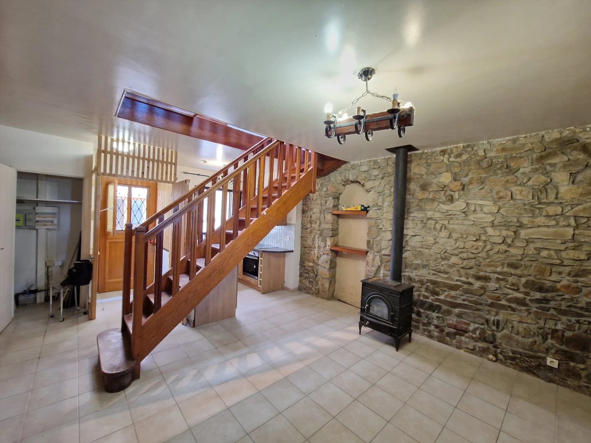 Maison à louer, 62m², Orliénas