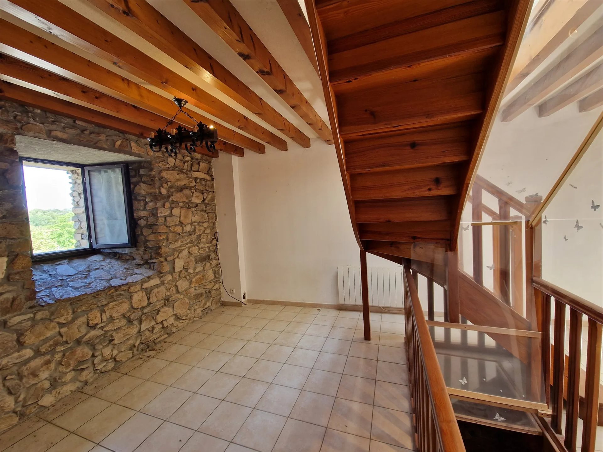 Maison à louer, 62m², Orliénas