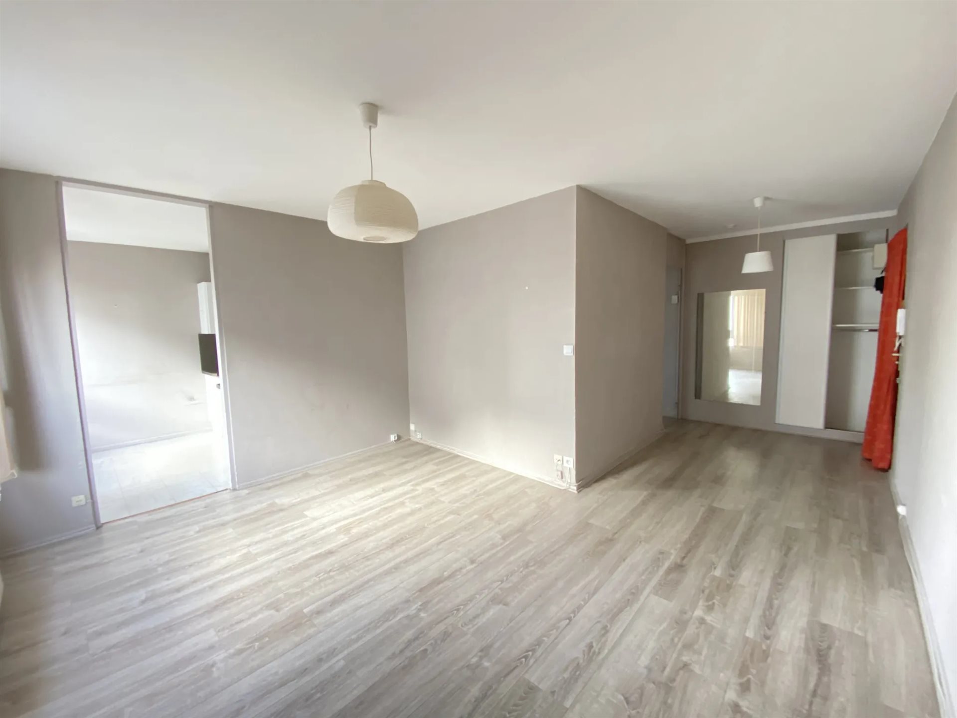 Appartement à vendre, 64m², Pierre-Bénite