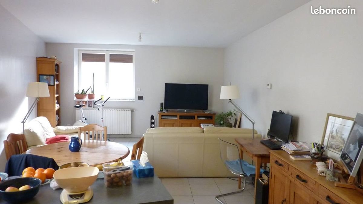Appartement à louer, 75m², Taluyers