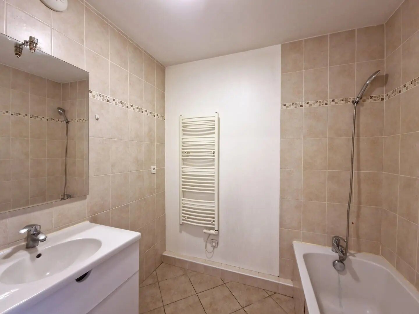 Appartement à vendre, 70m², Brignais