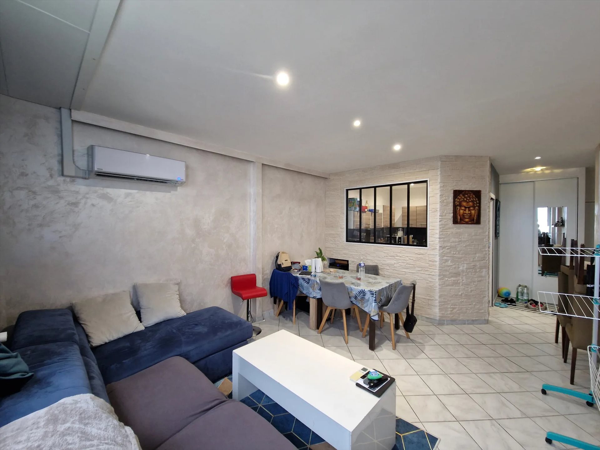 Appartement à vendre, 72m², Pierre-Bénite