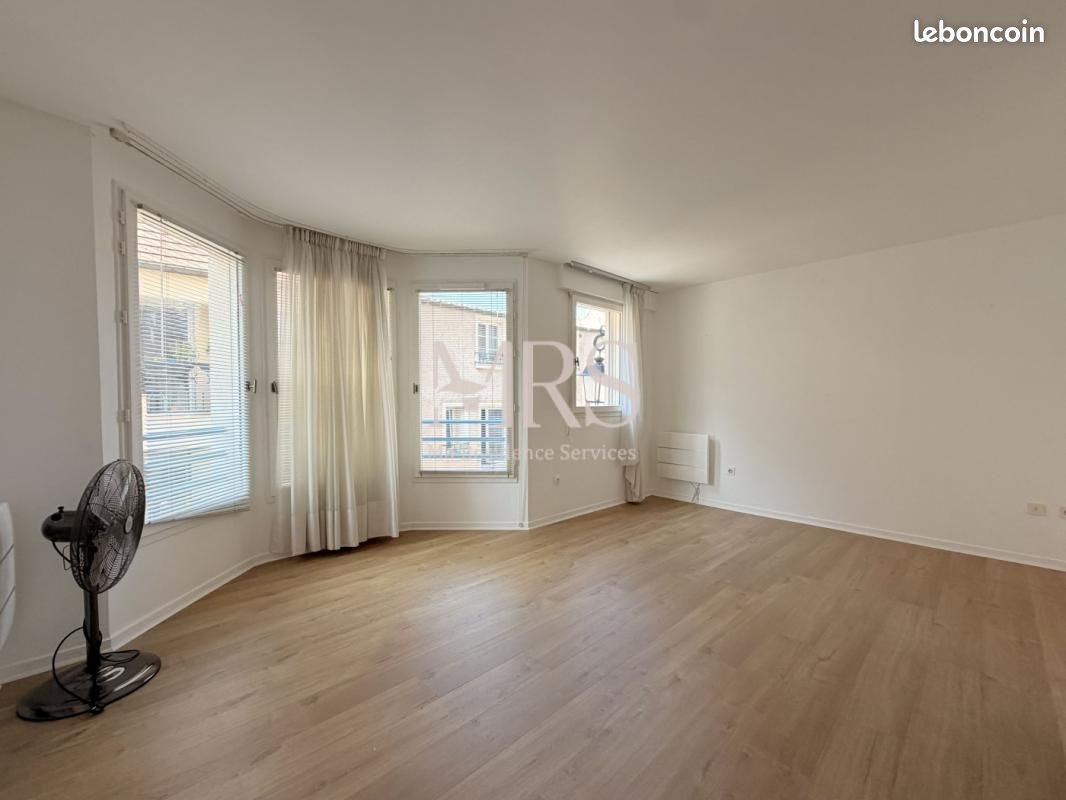 Appartement à louer, 43m², Rueil-Malmaison