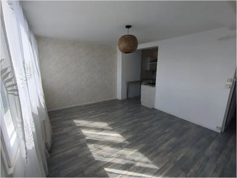 Appartement à louer, 48m², Loos