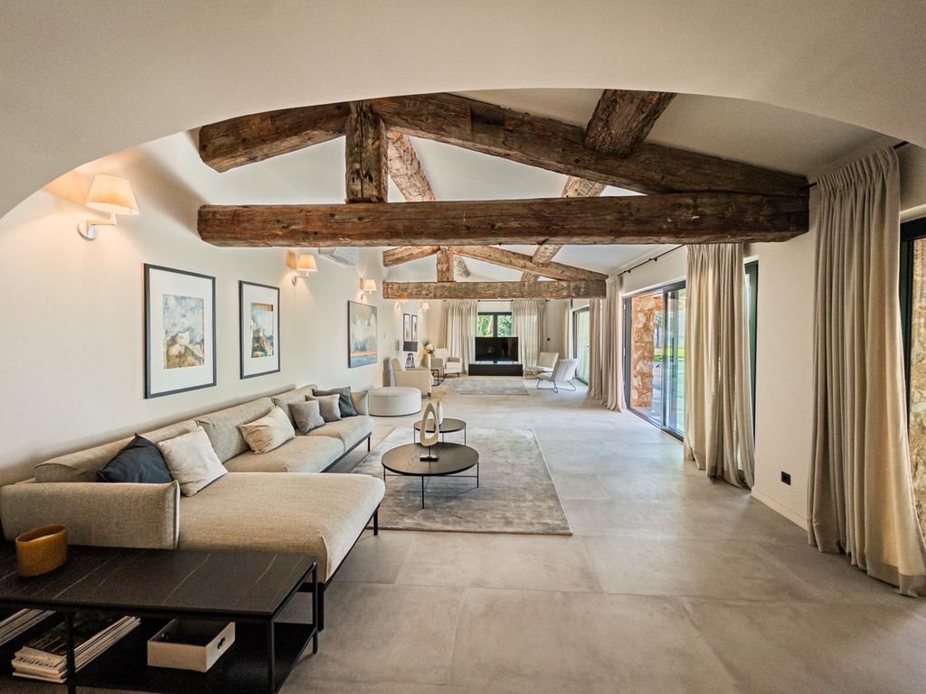 Maison à vendre, 765m², Saint-Sulpice-les-Champs