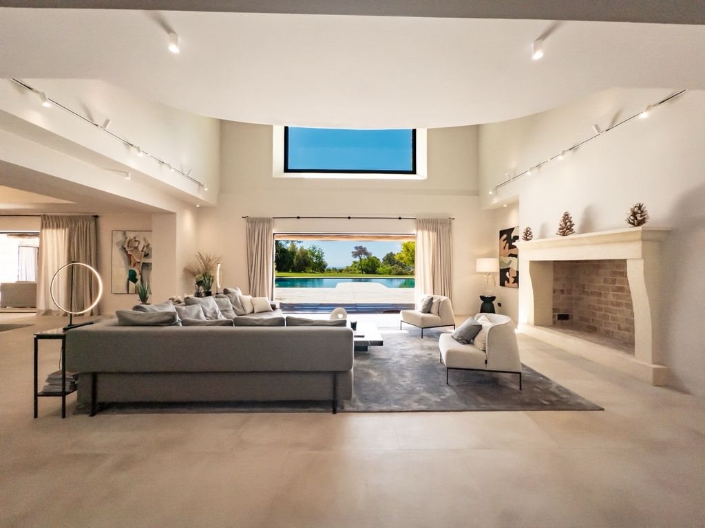 Maison à vendre, 765m², Saint-Sulpice-les-Champs