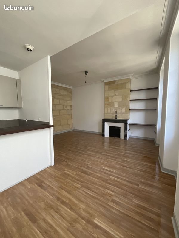 Appartement à louer, 57m², Bordeaux